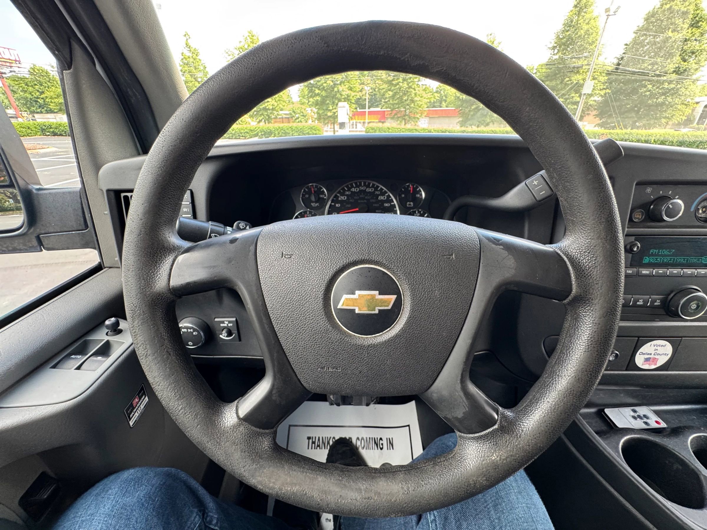 Used 2015 Chevrolet Express 3500 Extended image 21