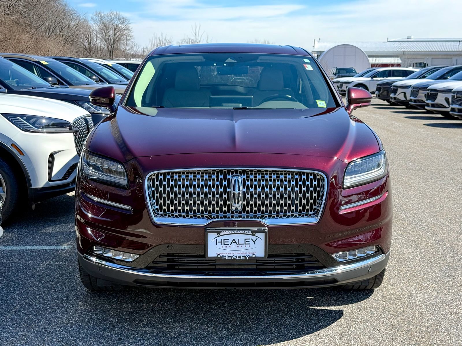 Used 2023 Lincoln Nautilus Reserve w/ Equipment Group 202A image 2