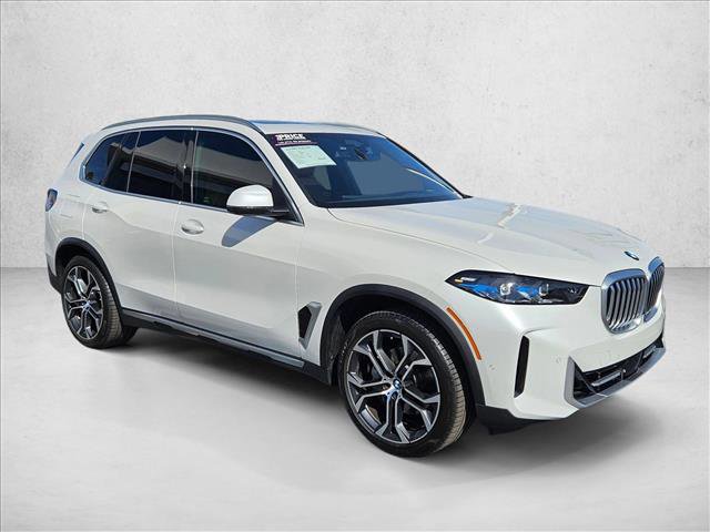 Certified 2026 BMW X5 sDrive40i image 3