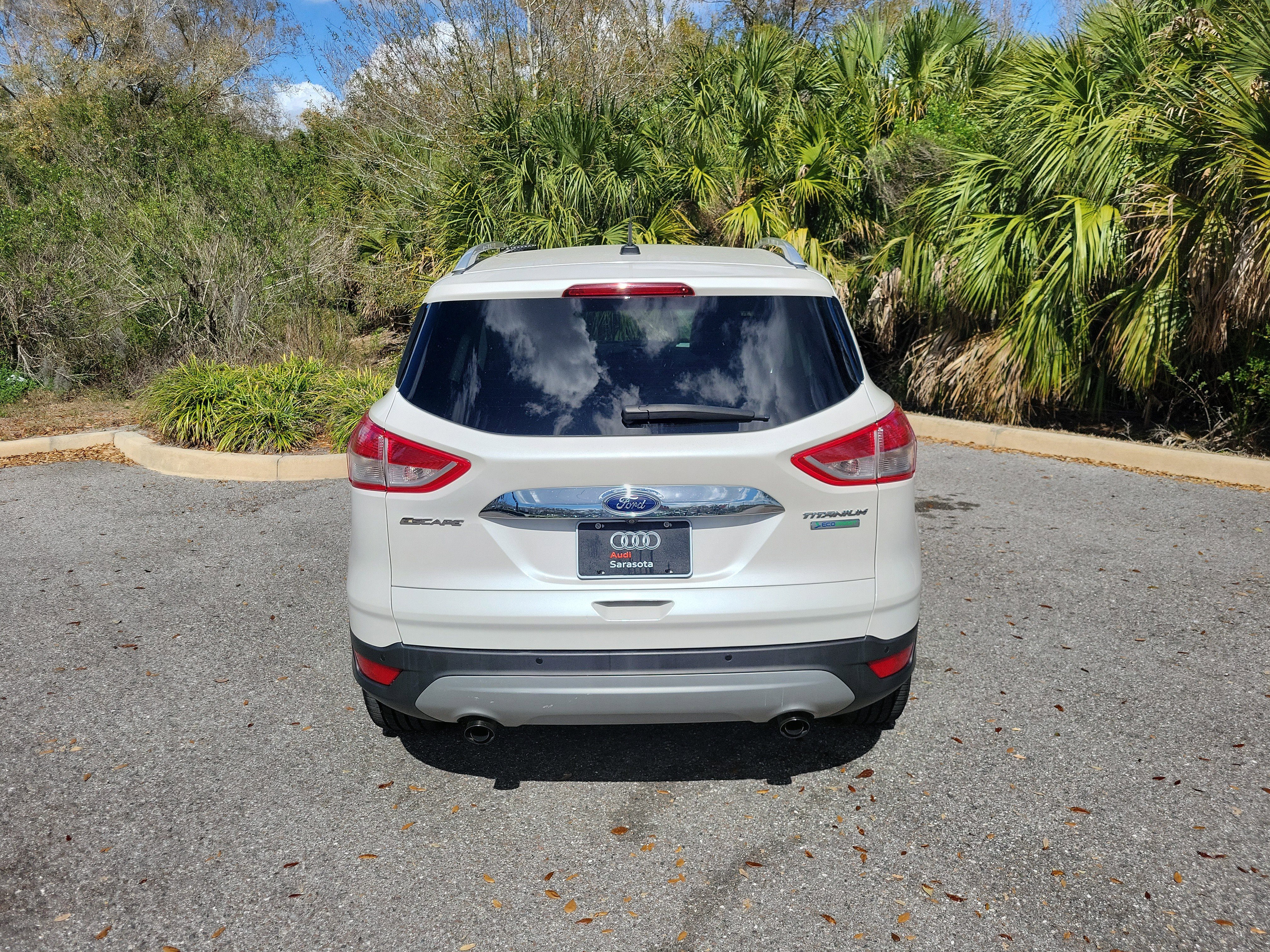Used 2016 Ford Escape Titanium image 5