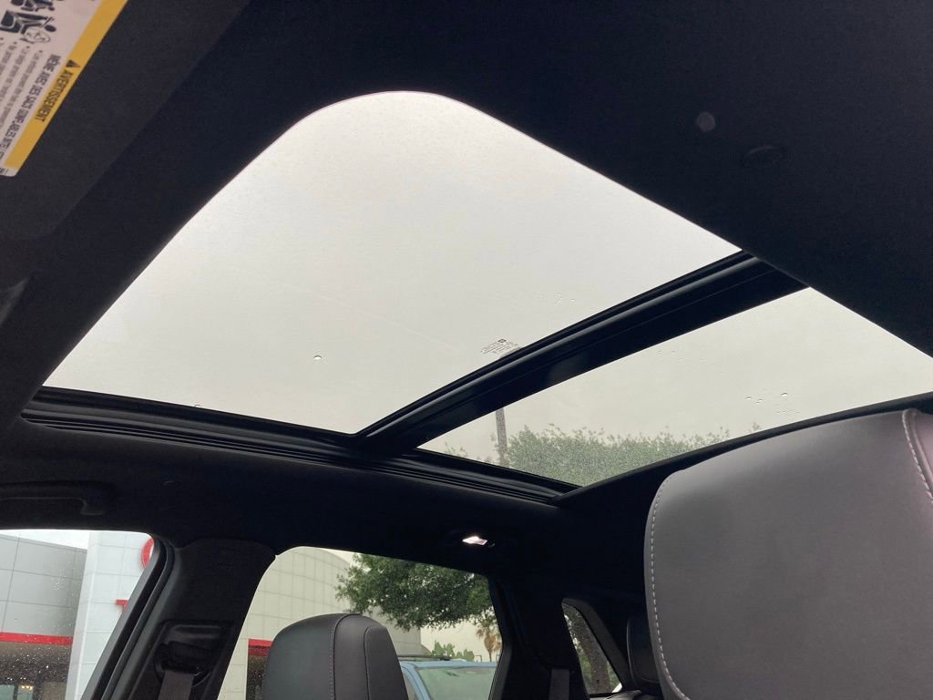 Used 2023 Cadillac XT5 Premium Luxury w/ Technology Package FWD image 15