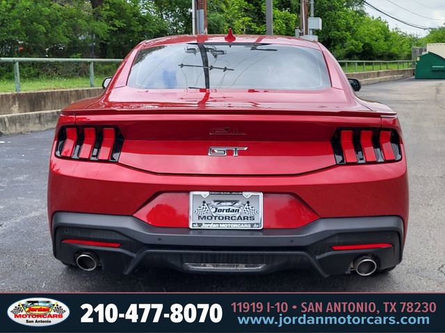 Used 2024 Ford Mustang GT Premium RWD image 4