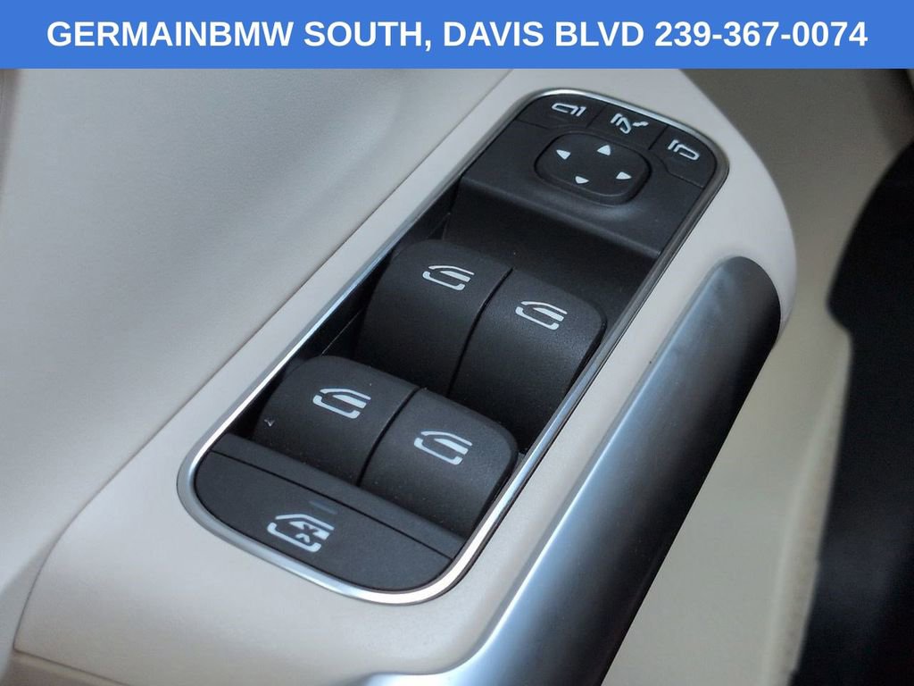 Used 2025 Mercedes-Benz GLA 250 image 24