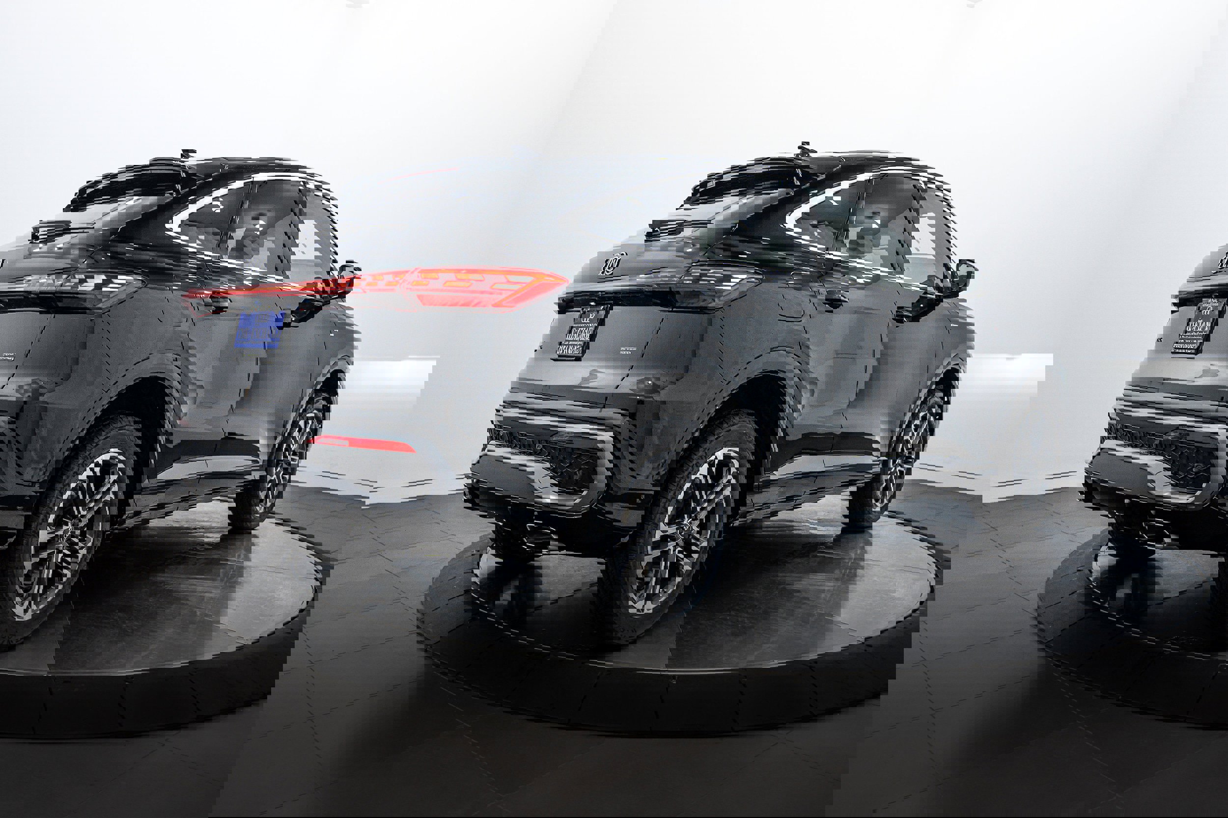 New 2025 Audi Q5 Premium Plus image 4