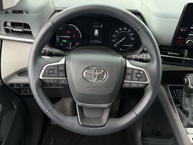 Used 2021 Toyota Sienna XLE FWD image 13