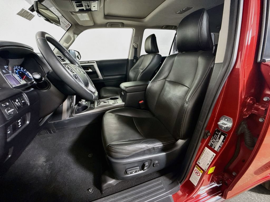 Certified 2017 Toyota 4Runner Limited AWD/4WD image 19