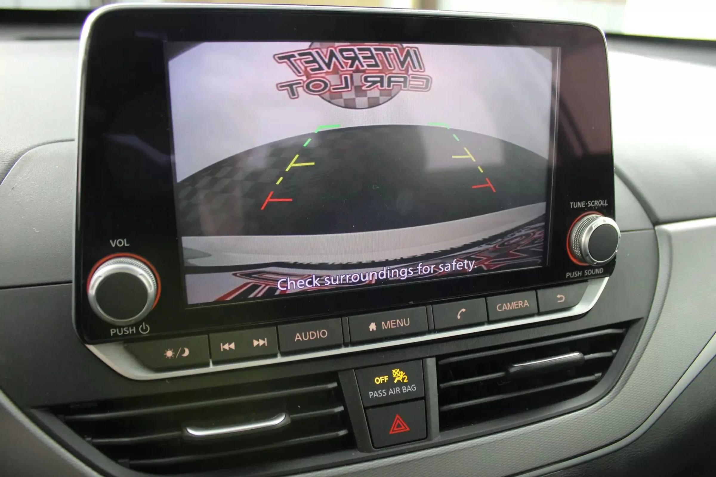 Used 2024 Nissan Altima 2.5 SR FWD image 18