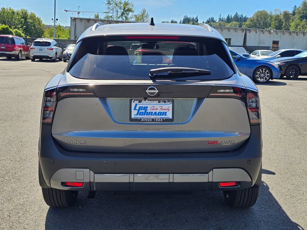 New 2026 Nissan Kicks SR w/ SR Premium Package AWD/4WD image 6