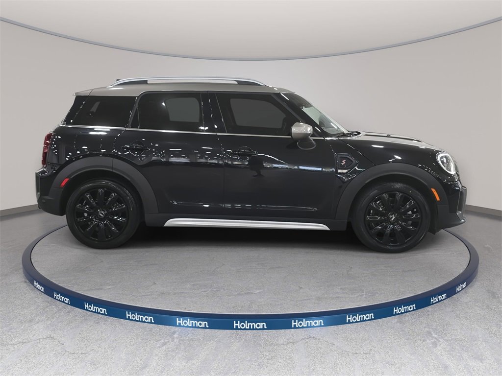 Used 2023 MINI Cooper Countryman S w/ Signature Upholstery Package image 5