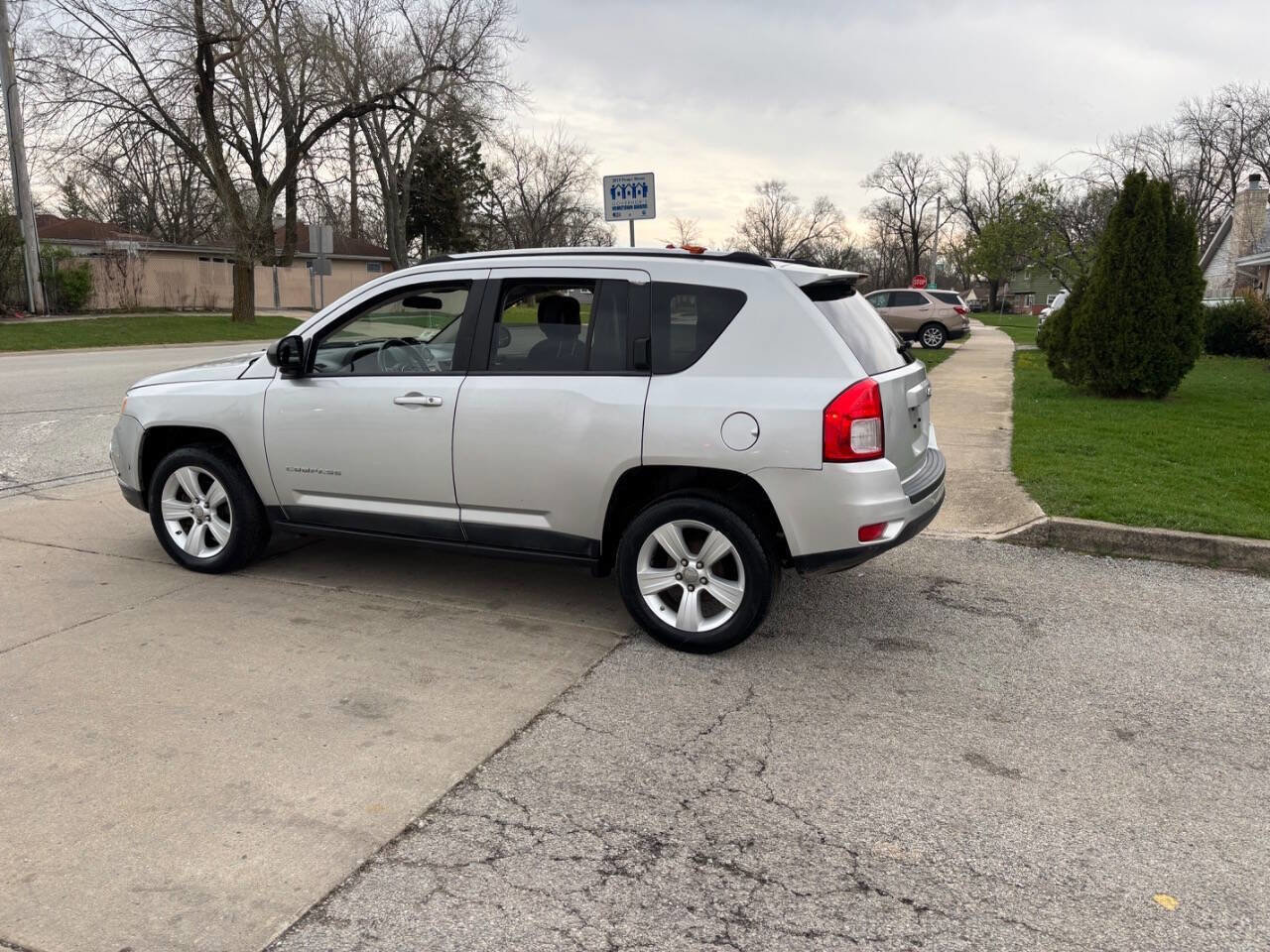Used 2011 Jeep Compass 2WD image 16