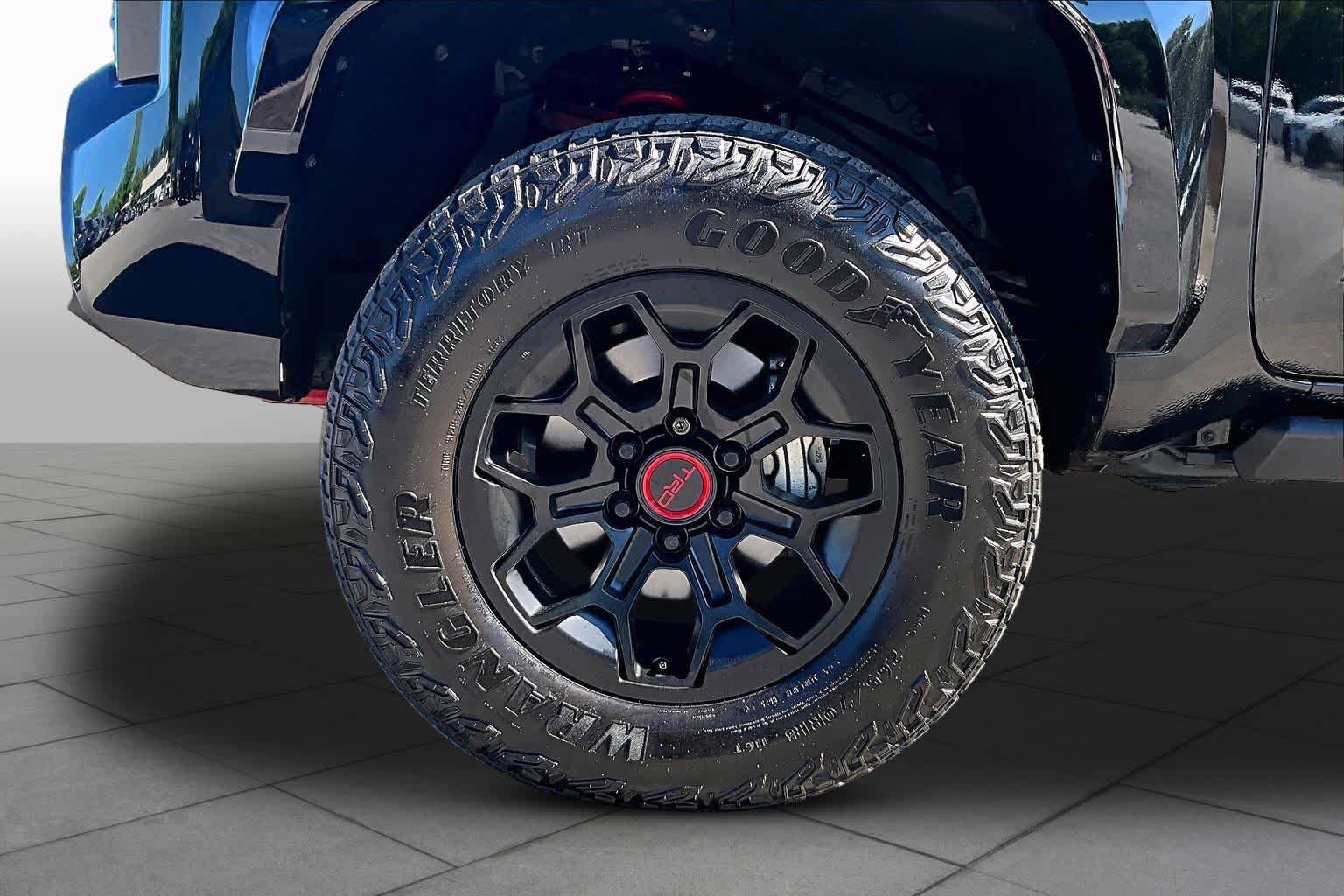 Used 2025 Toyota Tacoma TRD Pro w/ Tow Tech Package AWD/4WD image 10