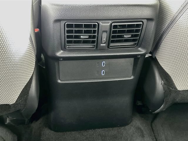 Used 2025 Toyota 4Runner SR5 AWD/4WD image 12