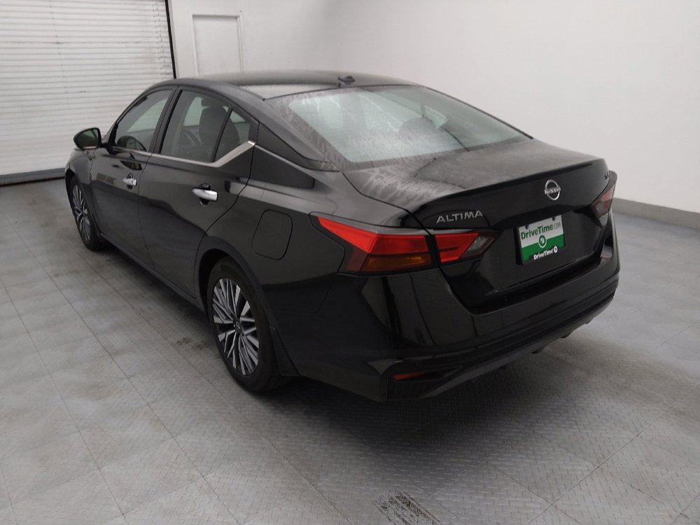 Used 2024 Nissan Altima 2.5 SV image 5