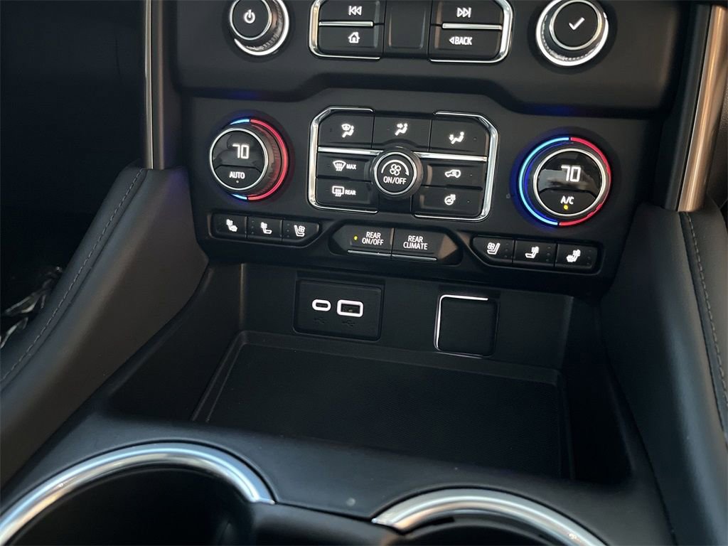 New 2024 Chevrolet Tahoe High Country w/ Advanced Technology Package AWD/4WD image 34