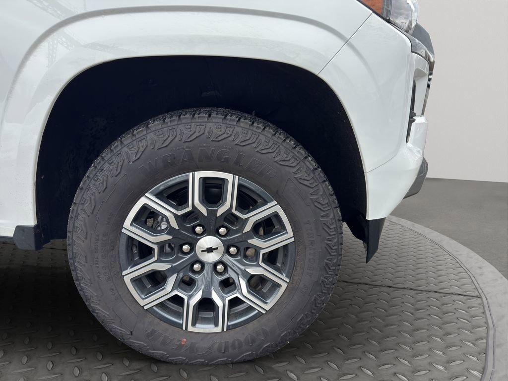 Certified 2025 Chevrolet Colorado Z71 w/ Technology Package image 23