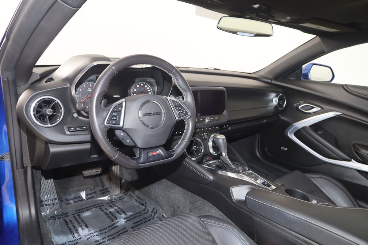 Used 2018 Chevrolet Camaro SS RWD image 34