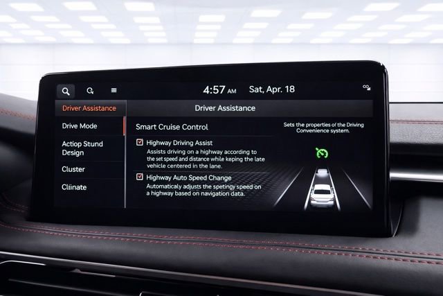 Used 2025 Genesis G70 2.5T w/ Sport Prestige Package image 29