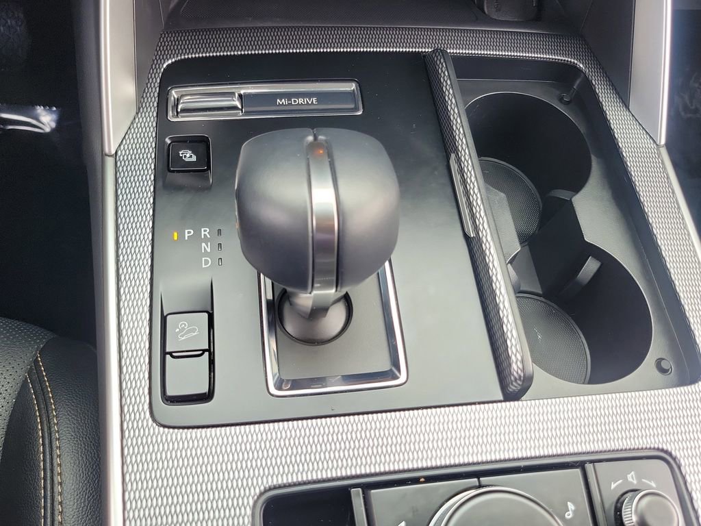 Certified 2024 MAZDA CX-90 Plug-In Hybrid w/ Preferred AWD/4WD image 13