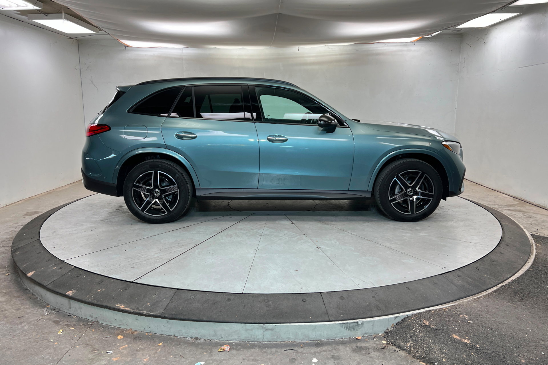 New 2026 Mercedes-Benz GLC 300 4MATIC image 6