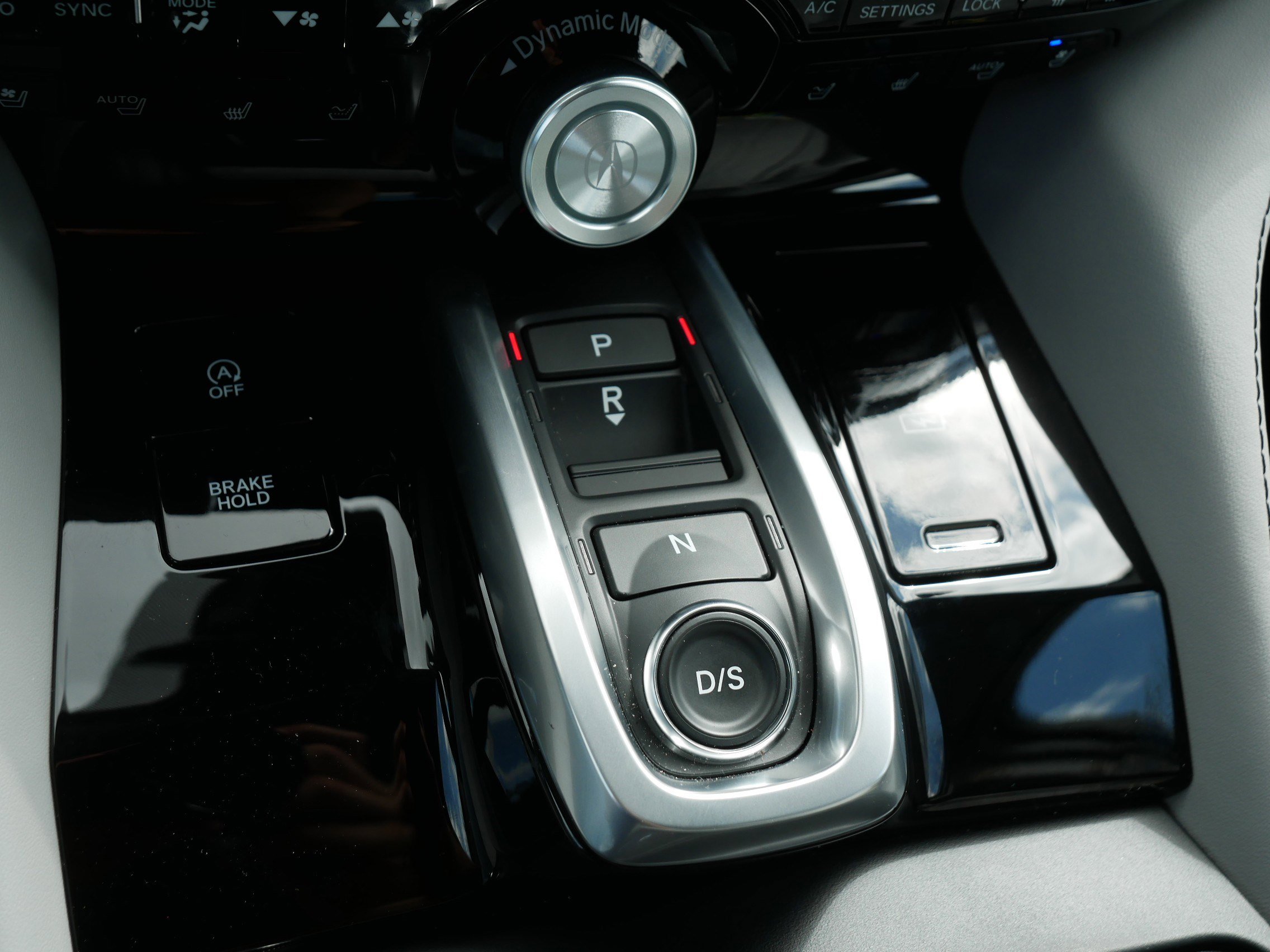 Certified 2026 Acura MDX SH-AWD w/ Advance Package image 24