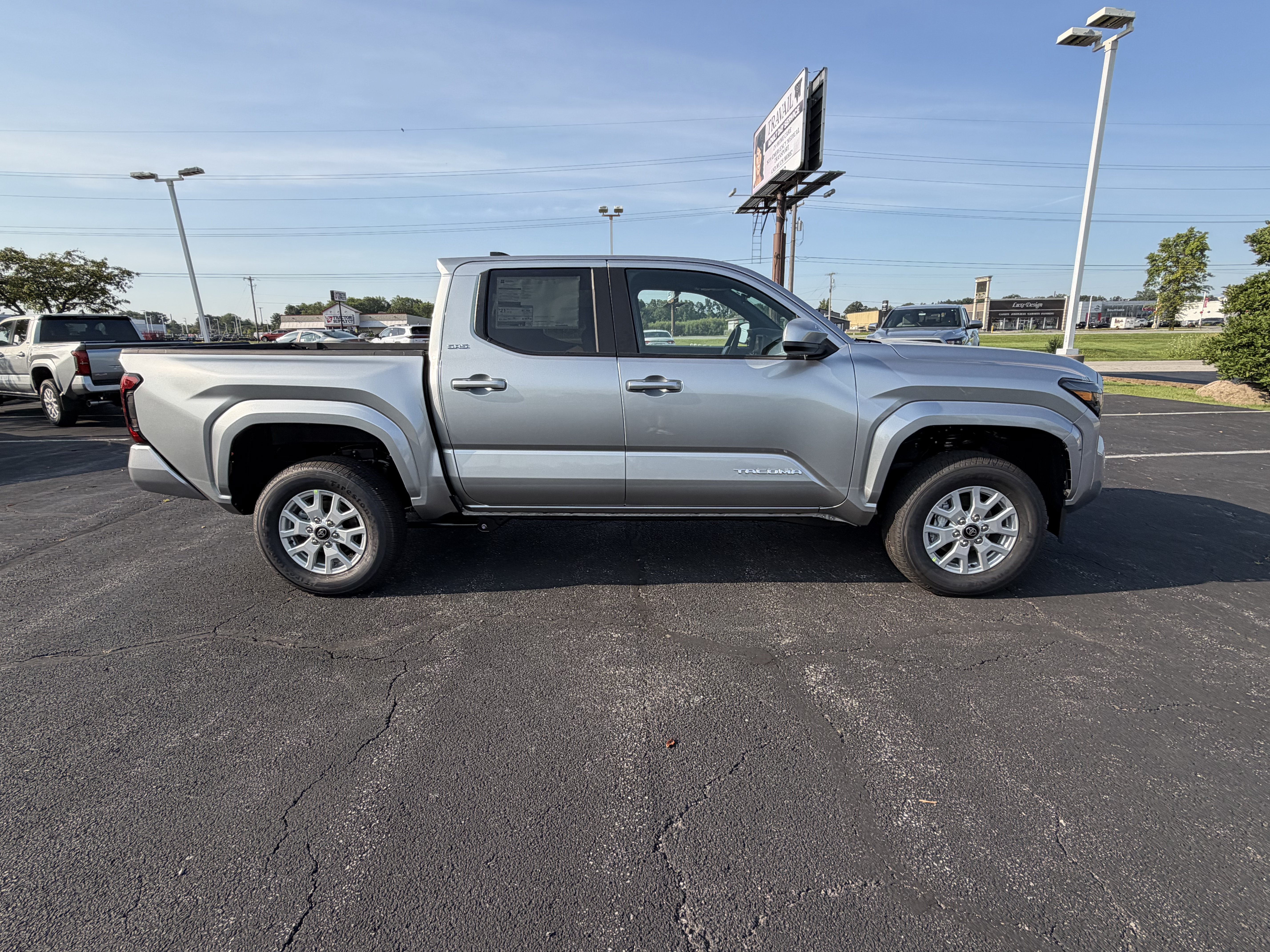 New 2026 Toyota Tacoma SR5 AWD/4WD image 10