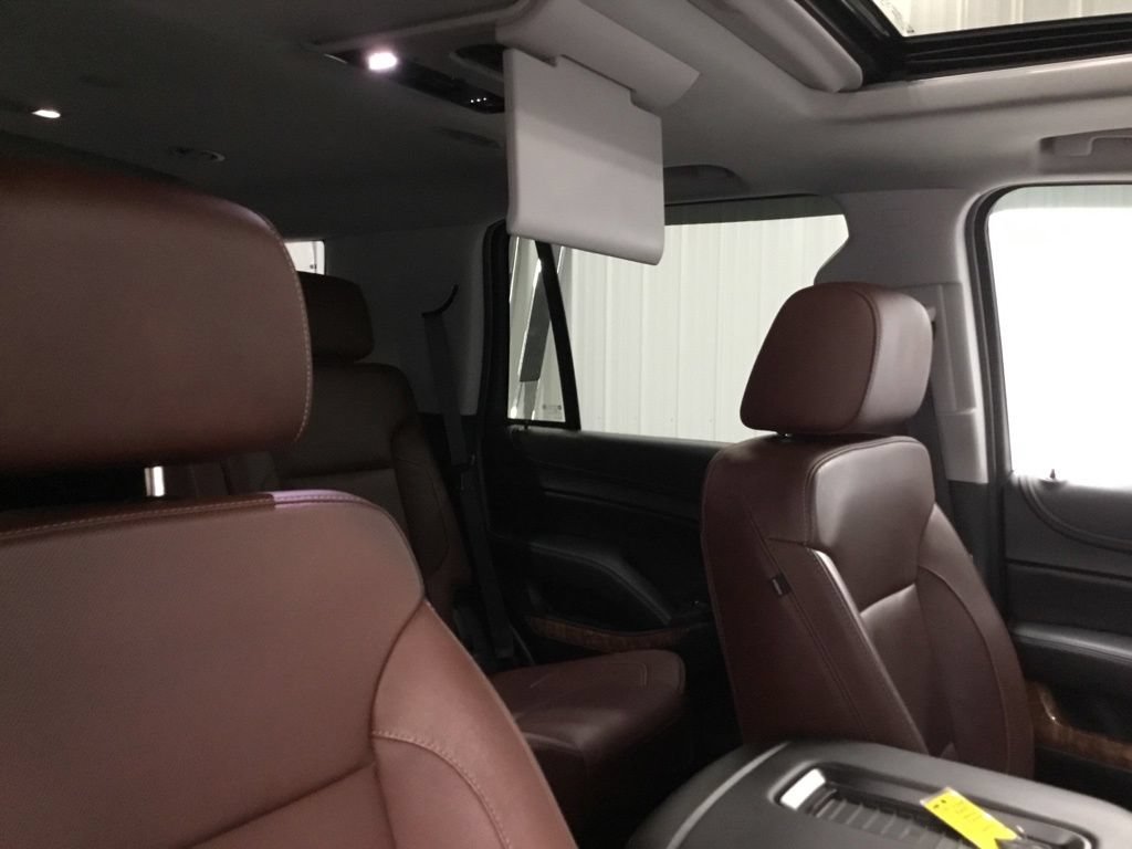 Used 2019 Chevrolet Tahoe Premier w/ Premier Plus Edition AWD/4WD image 24