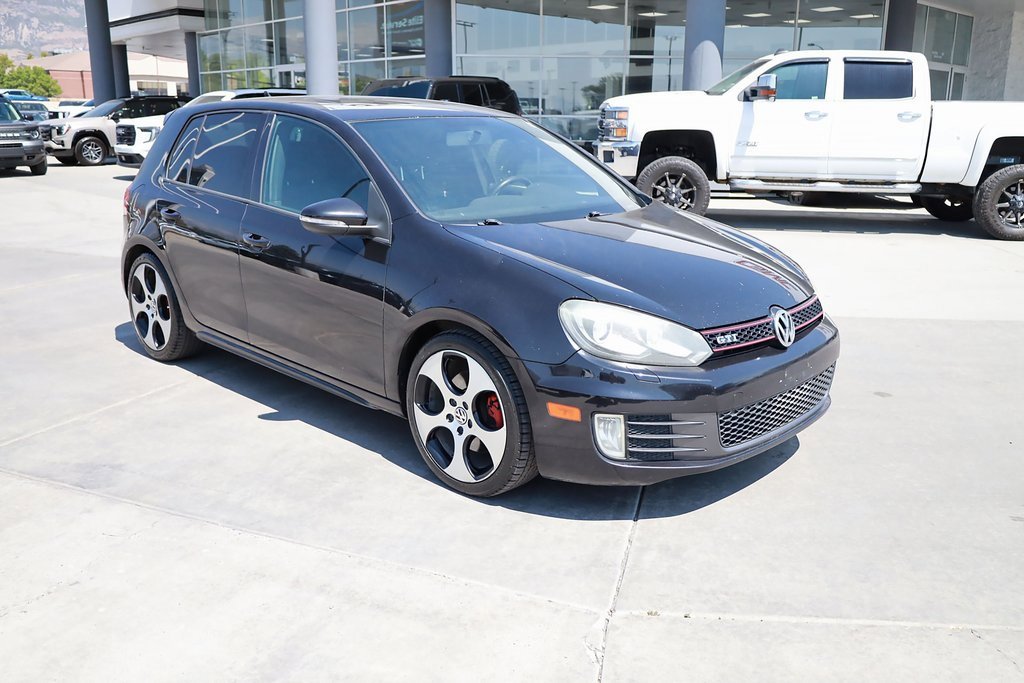Used 2010 Volkswagen GTI 4-Door image 8