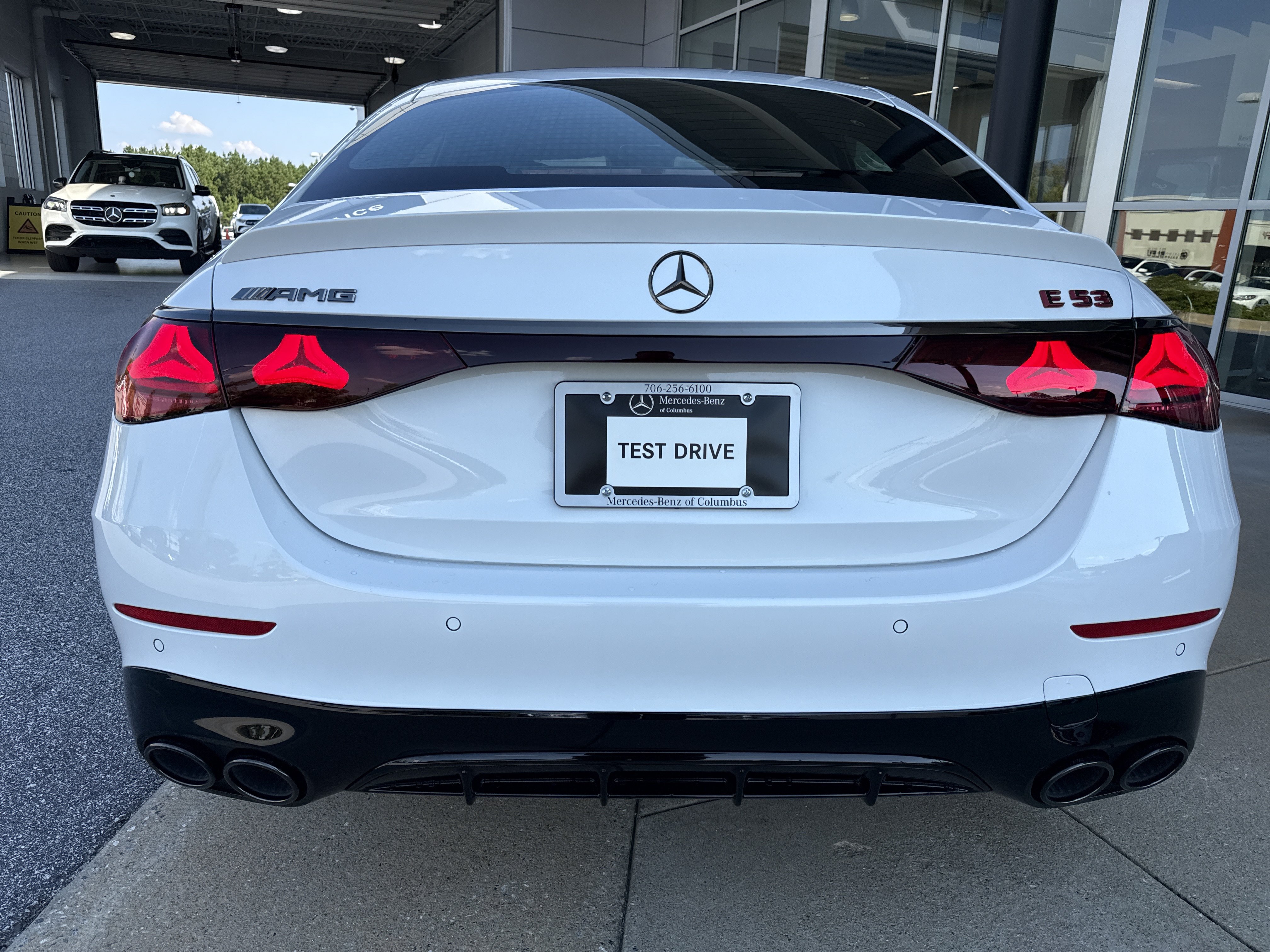 New 2027 Mercedes-Benz E 53 AMG e 4MATIC Sedan image 9