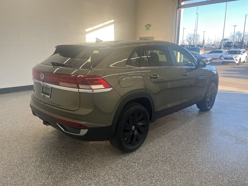 New 2026 Volkswagen Atlas Cross Sport SE AWD/4WD image 8