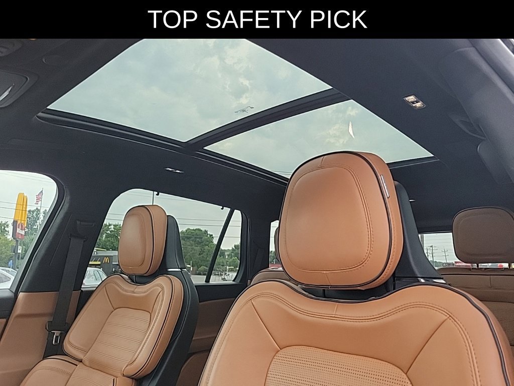 Used 2024 Lincoln Aviator Black Label AWD/4WD image 31