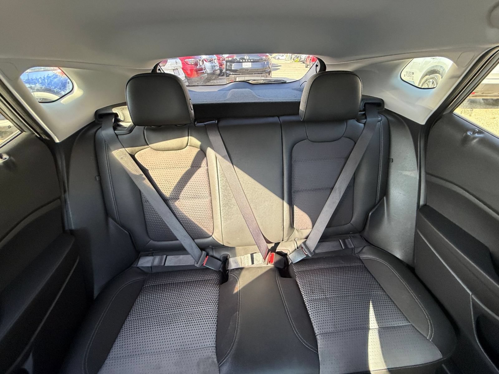 Used 2025 Chevrolet Trax LT FWD image 37