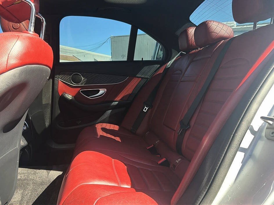 Used 2017 Mercedes-Benz C 300 Sedan image 16