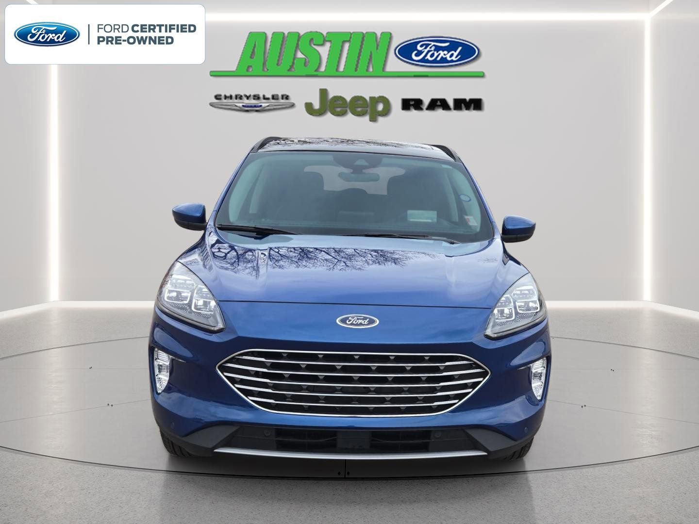 Certified 2022 Ford Escape Titanium w/ Titanium Premium Package FWD image 16