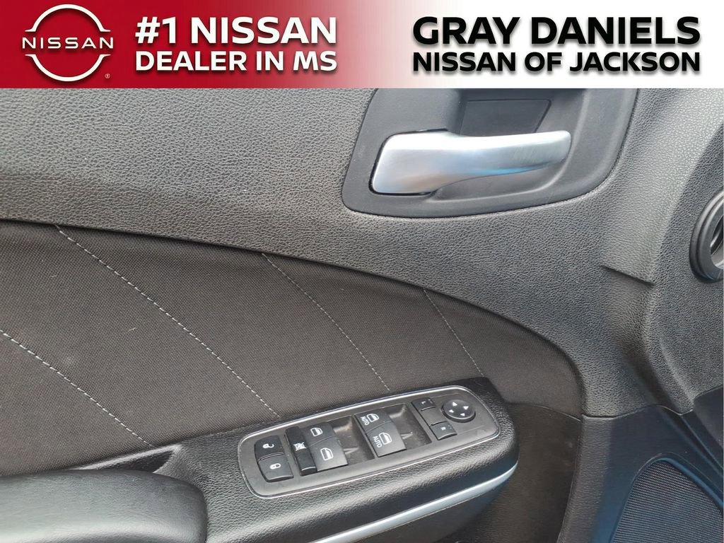 Used 2023 Dodge Charger SXT RWD image 10