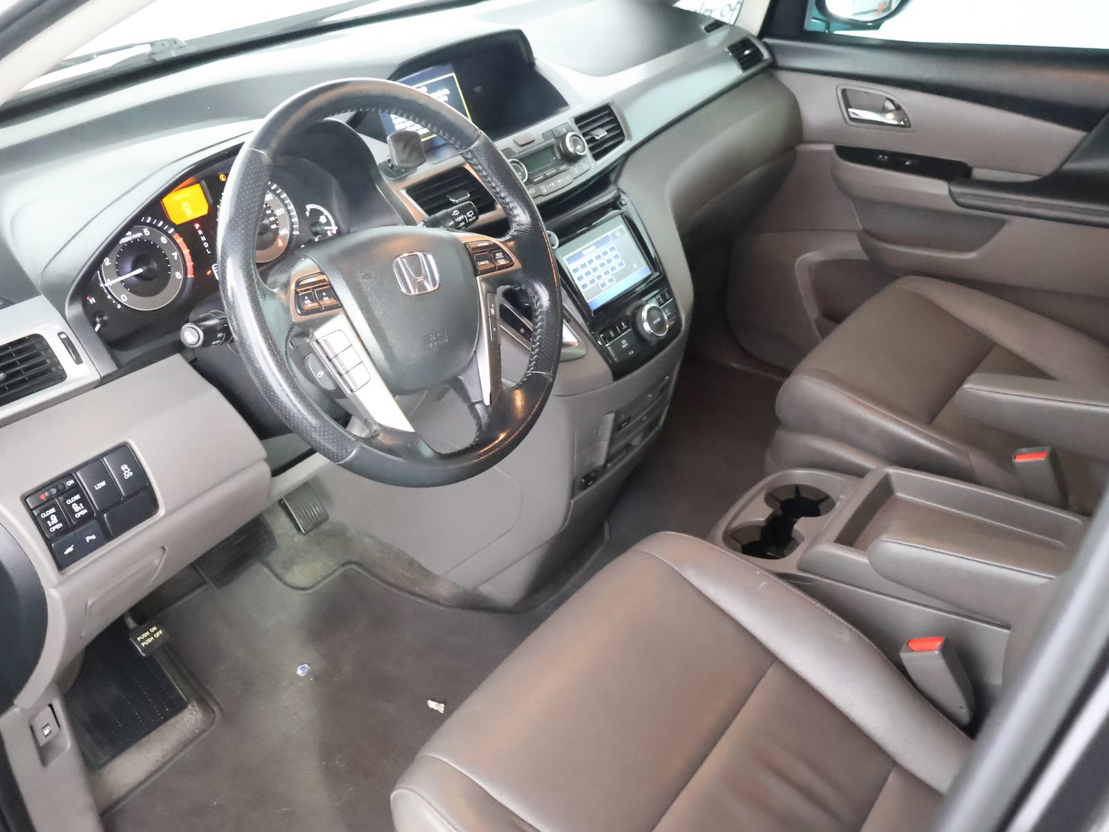 Used 2016 Honda Odyssey Touring image 25