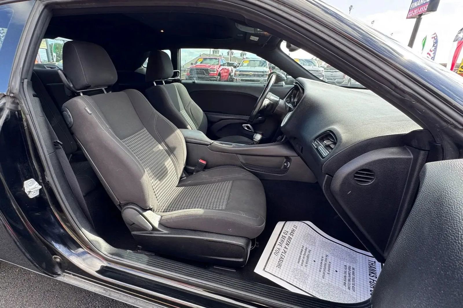 Used 2019 Dodge Challenger SXT image 13