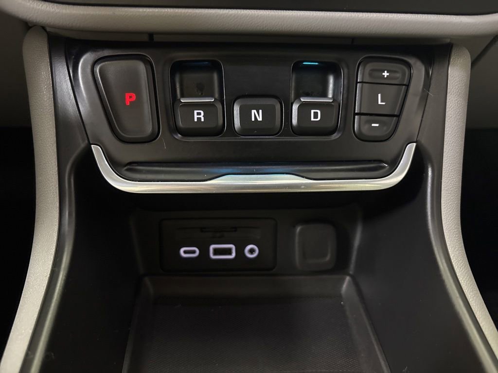 Used 2021 GMC Terrain SLT w/ Infotainment Package II image 28
