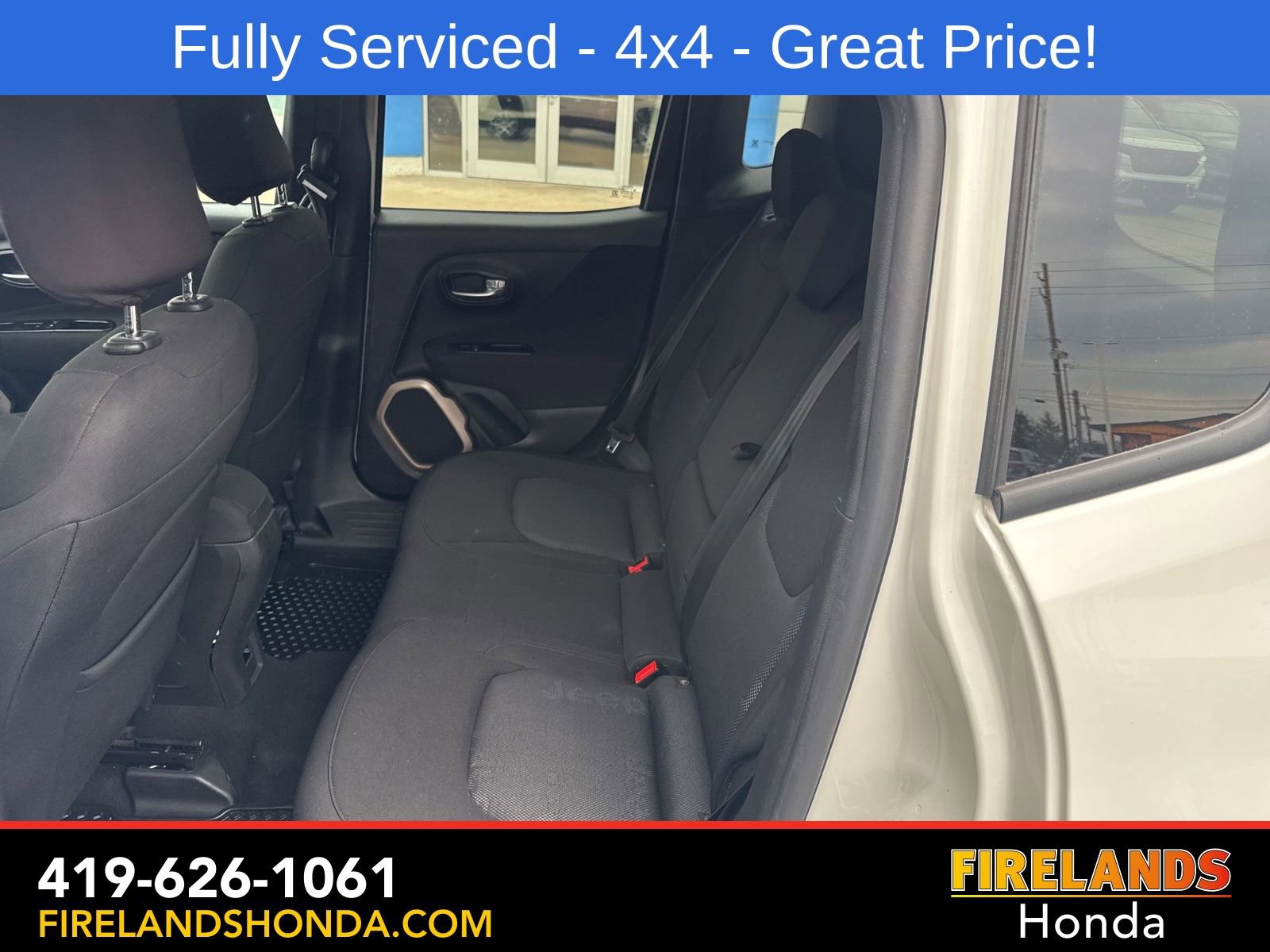 Used 2017 Jeep Renegade Latitude w/ Popular Equipment Group image 24