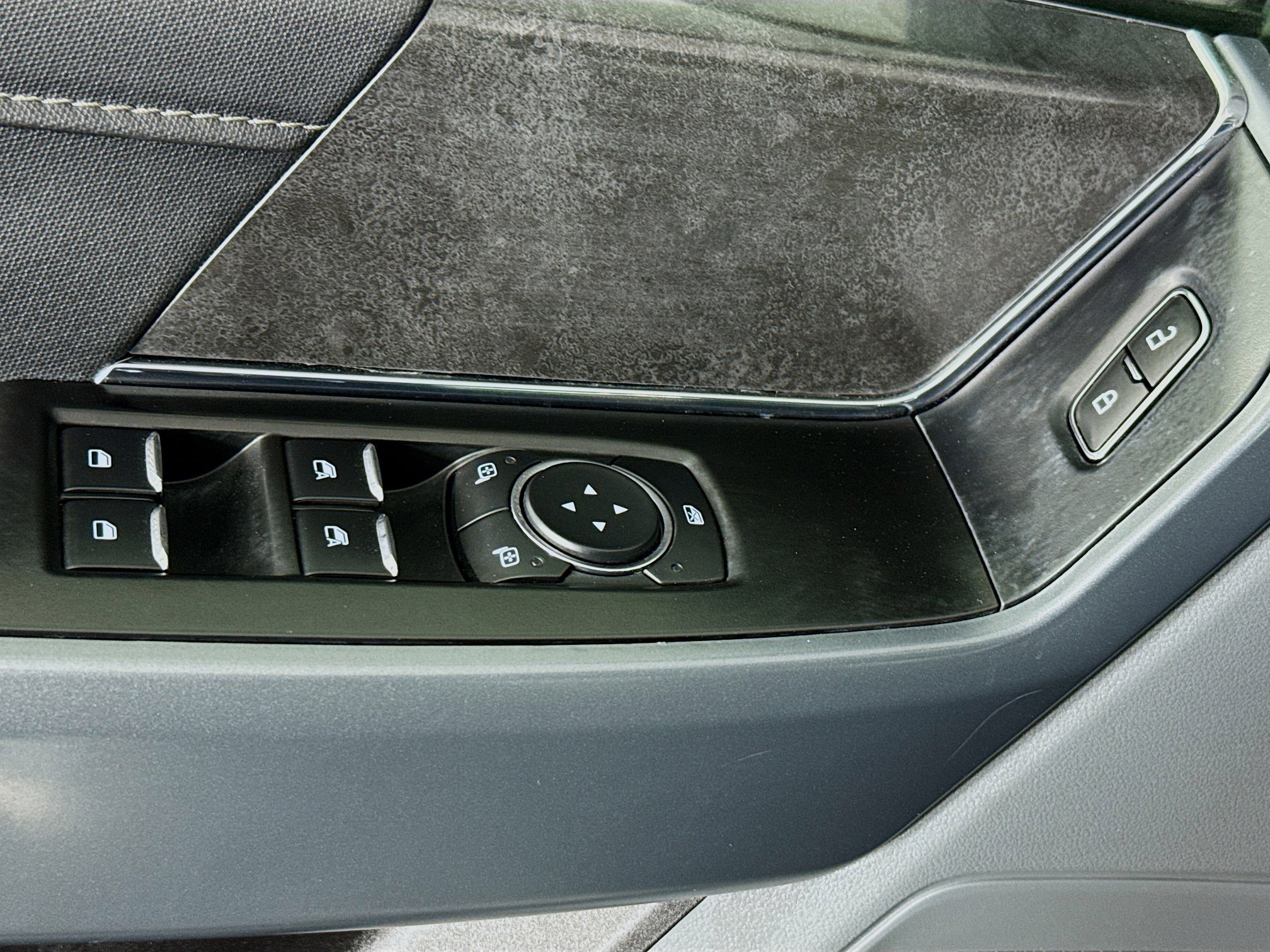 Used 2024 Ford F150 XLT w/ Tow/Haul Package image 21