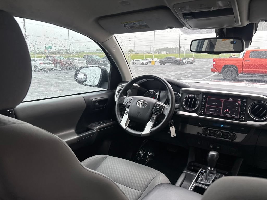 Used 2021 Toyota Tacoma SR5 RWD image 27