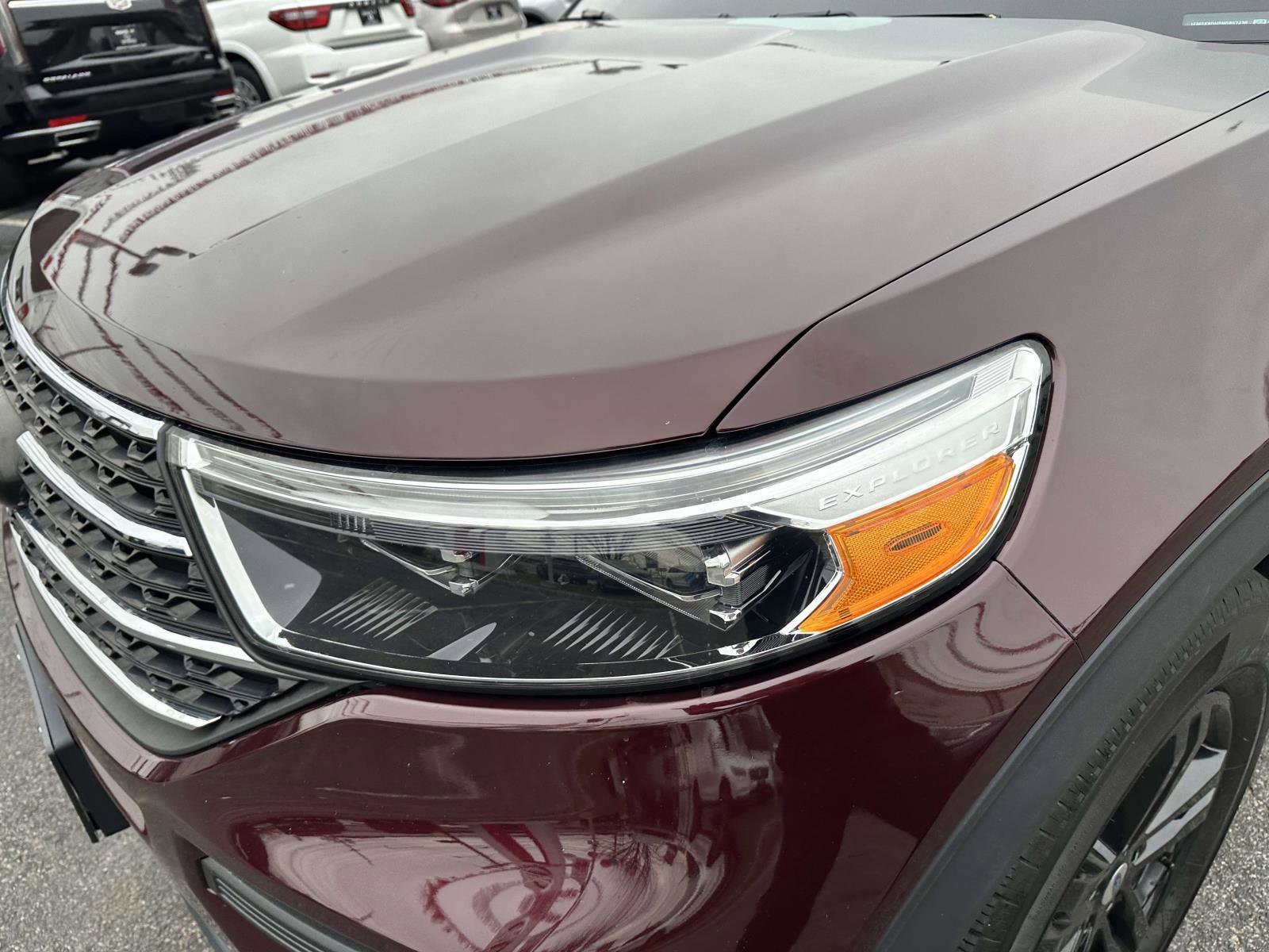 Used 2022 Ford Explorer XLT image 7