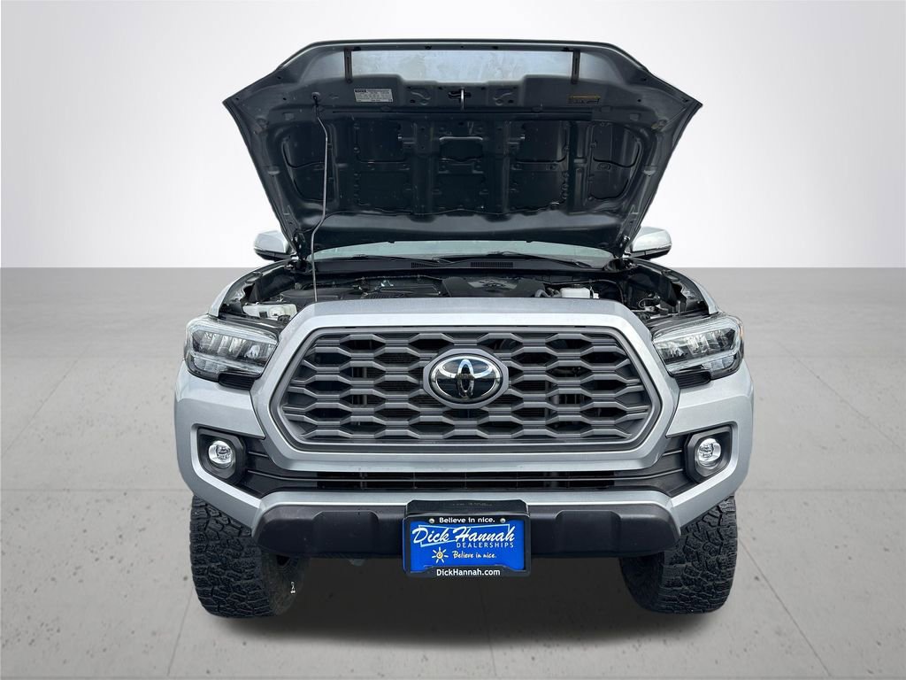 Used 2023 Toyota Tacoma TRD Off-Road w/ Technology Package image 4