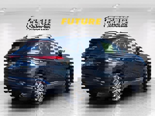 Certified 2022 Toyota Venza Limited image 5