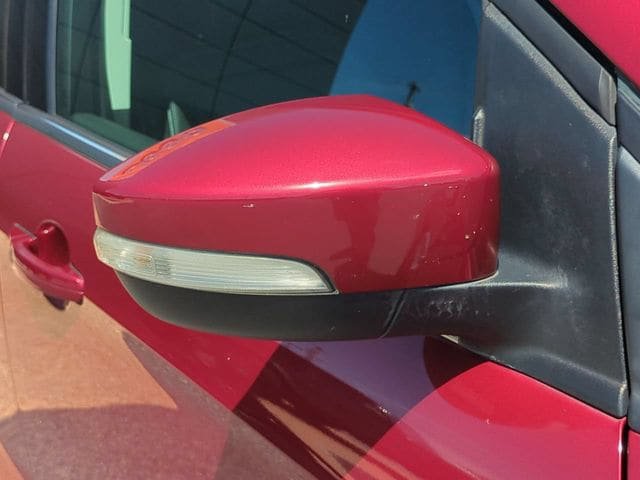Used 2019 Ford Escape Titanium FWD image 12