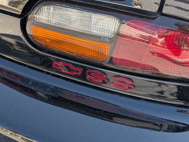 Used 2002 Chevrolet Camaro Z28 w/ SS Performance/Appearance Pkg image 11