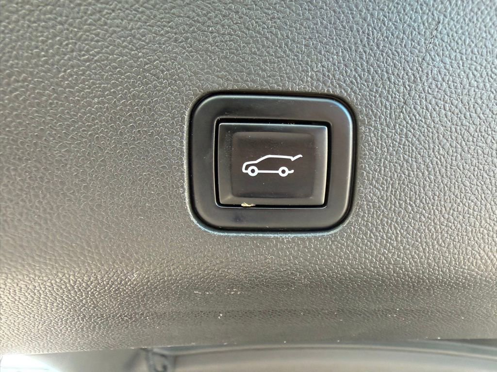 Used 2021 Chevrolet Tahoe Z71 w/ Rear Media and Nav Package image 20