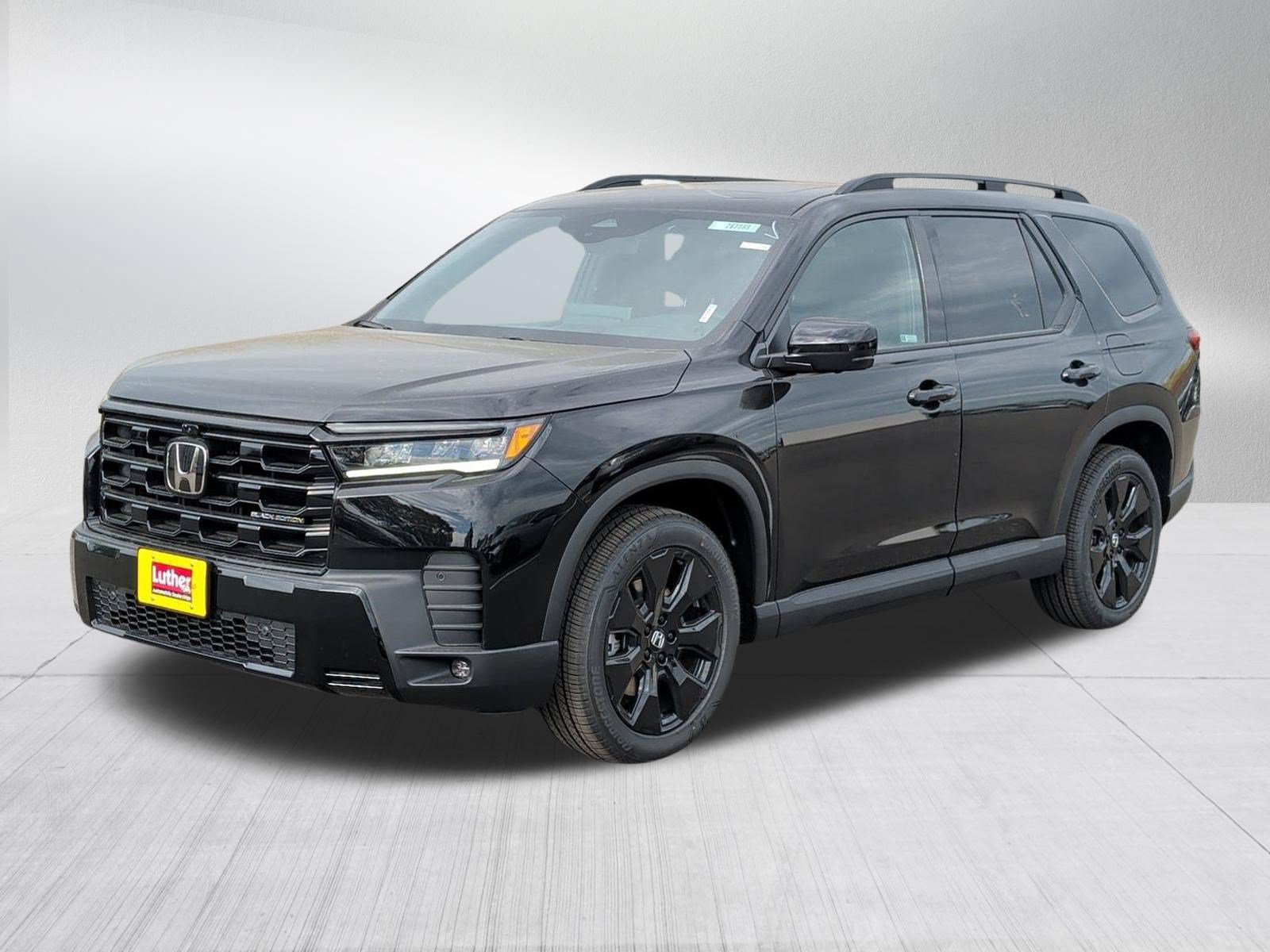 New 2026 Honda Pilot Black Edition image 3