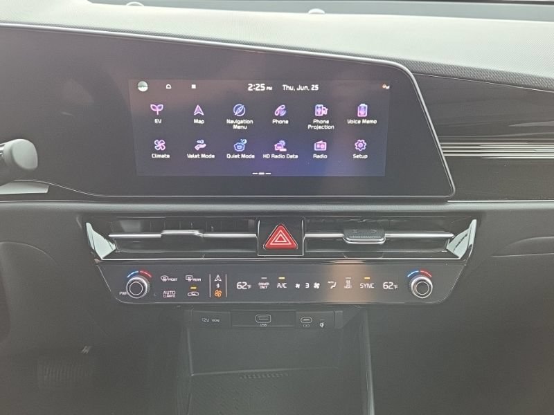 New 2026 Kia Niro Wind FWD image 33