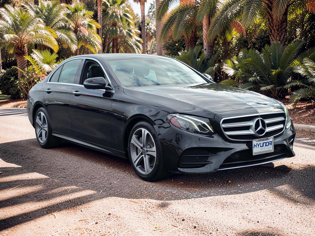 Used 2020 Mercedes-Benz E 350 Sedan image 4