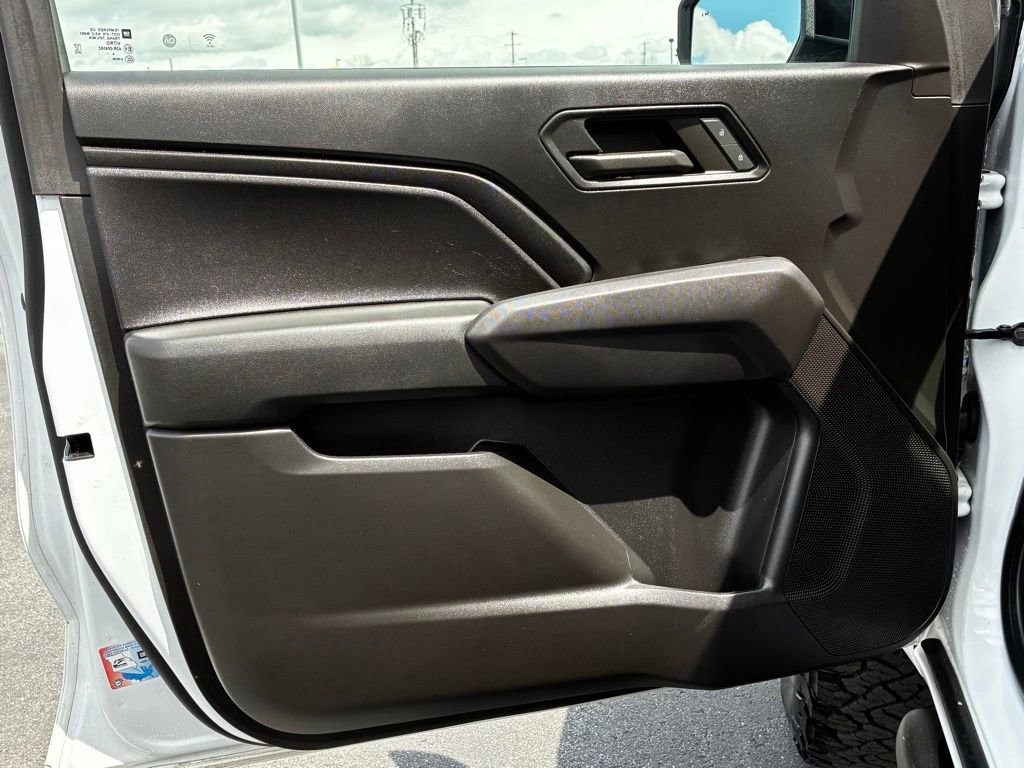 Used 2024 Chevrolet Colorado Trail Boss w/ Technology Package AWD/4WD image 19